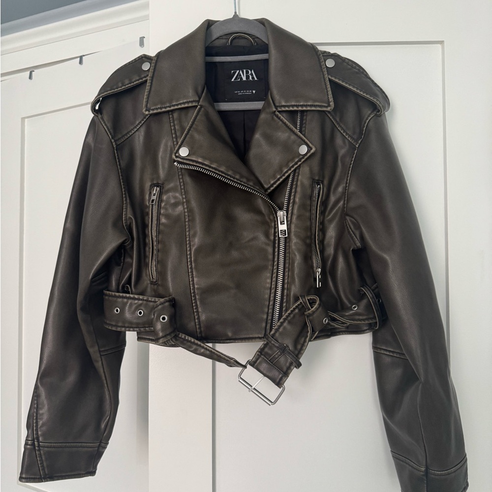 Zara Women's Dark Brown Leather Jacket